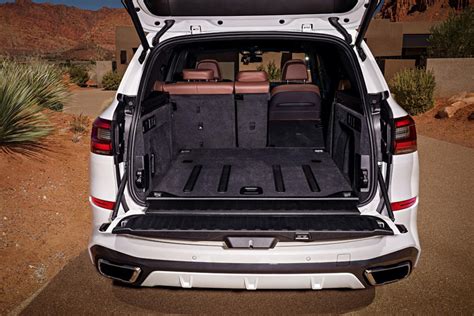 How Big Is The BMW X5 Trunk Space?