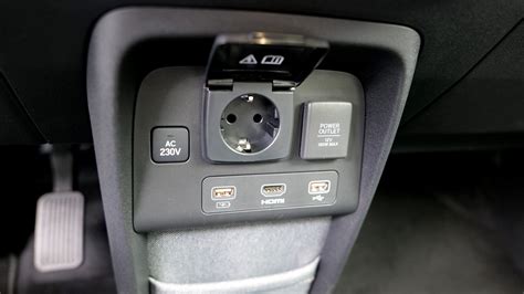 How Do I Use HDMI In My Honda?