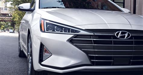 How Far Can You Drive On A Hyundai Elantra?