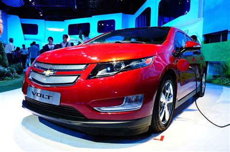 How Long Does It Take To Charge A Volt On 110?