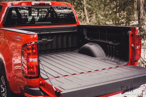 How Many Cubic Feet Is A Chevy Colorado Bed?