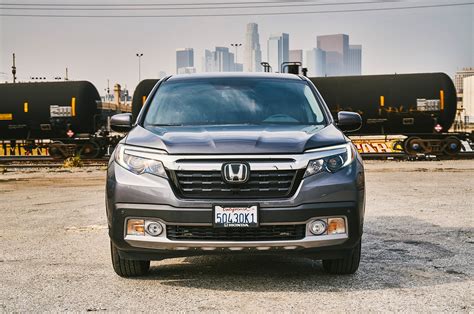 How Many Miles Per Gallon Does A Ridgeline RTL-E Get?