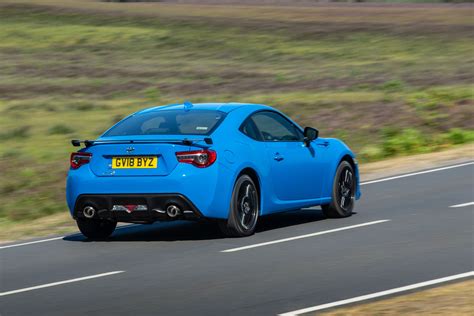 How Many Miles Per Tank Does A Toyota Gt86 Get?