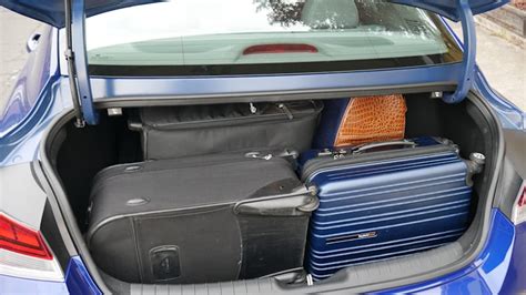 How Many Suitcases Fit In An Elantra?