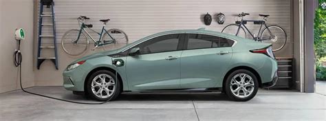 How Much Charge Does A Chevy Volt Hold?