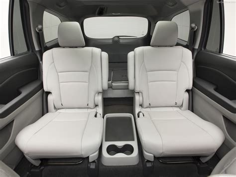 How Roomy Is A Honda Pilot?