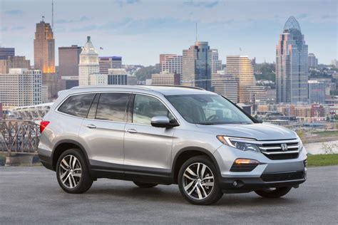 How To Put Honda Pilot In AWD?