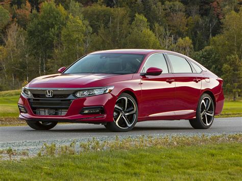 Is A Honda Accord A Full Size Or Midsize Sedan?