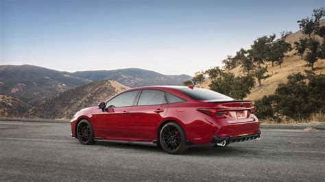 Is A Toyota Avalon Nicer Than A Camry?