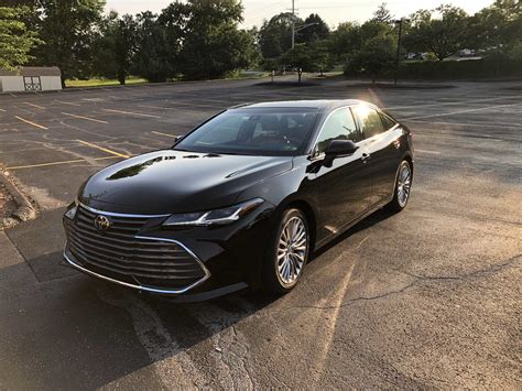 Is The Toyota Avalon A Large Car?