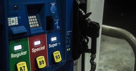 What Happens If You Put Regular Gas In A Premium Car?