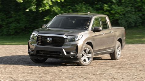 What Is The Difference Between Honda Ridgeline RTL-E And RTL T?