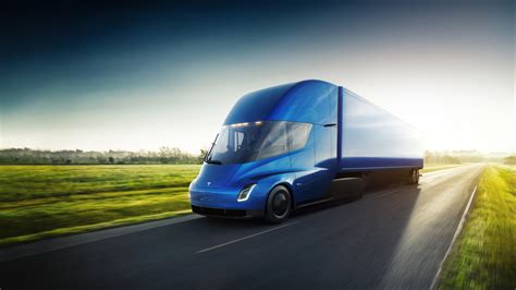 What Is The Range Of The Tesla Semi When Towing?