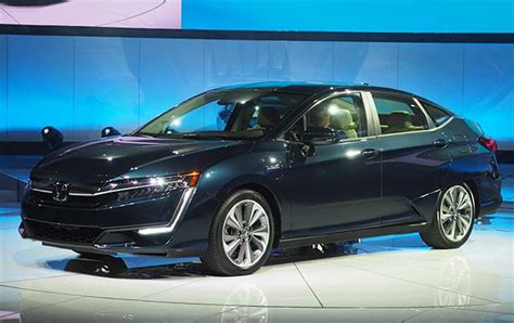 What Is The Real World Mpg For A Honda Clarity Plug-In Hybrid?