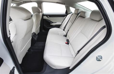 What Is The Rear Legroom Of A Honda Accord?