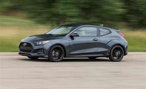 What Is The Veloster Kia Equivalent To?