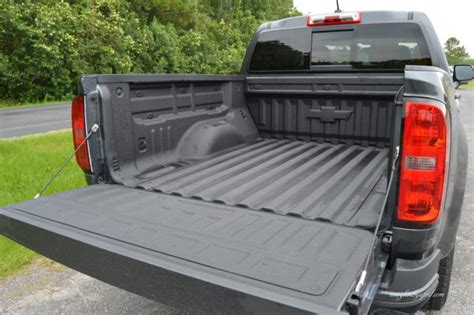 What Size Is The Chevy Colorado Cargo Bed?