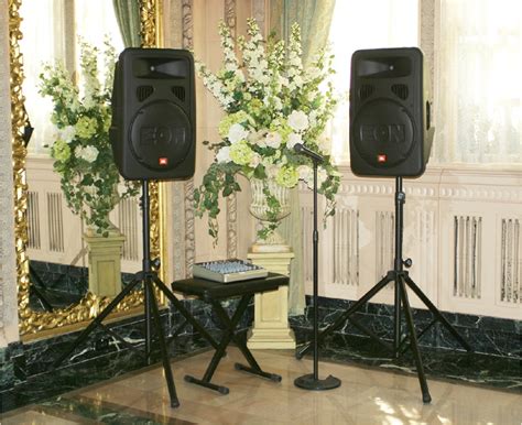 What Speakers Does Venue Have?