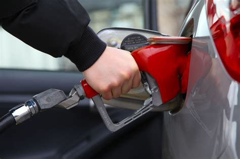 What Will Happen If I Put Regular Gas In A Premium Car?