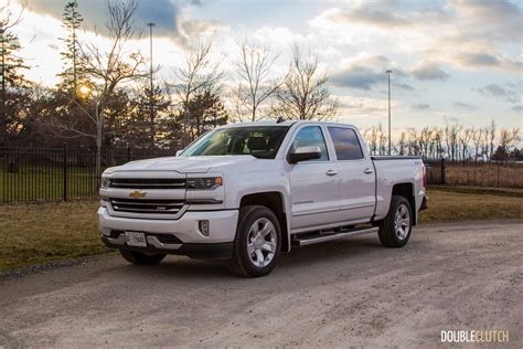 Which Is Better Z71 Or 4×4?