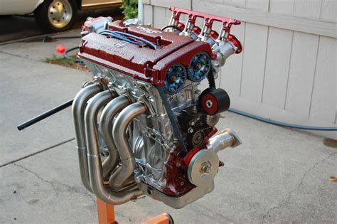 Who Builds Honda Engines?