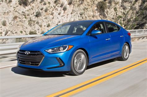 Why Hyundai Elantra Is The Best?