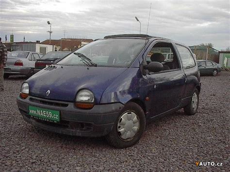 Why Is Twingo Not Sold In UK?