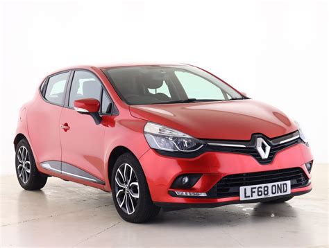 Why Would You Buy A Renault Clio?